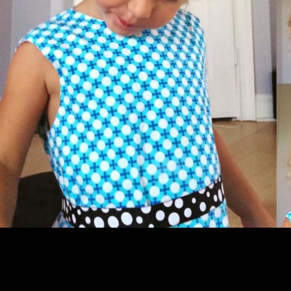 Bright Blue Polka Dot Drop Waist Sleeveless Handmade Girls Dress Size 4/5 - Picture 4 of 4